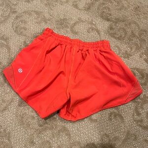 Lululemon hottie hot shorts size 2 red